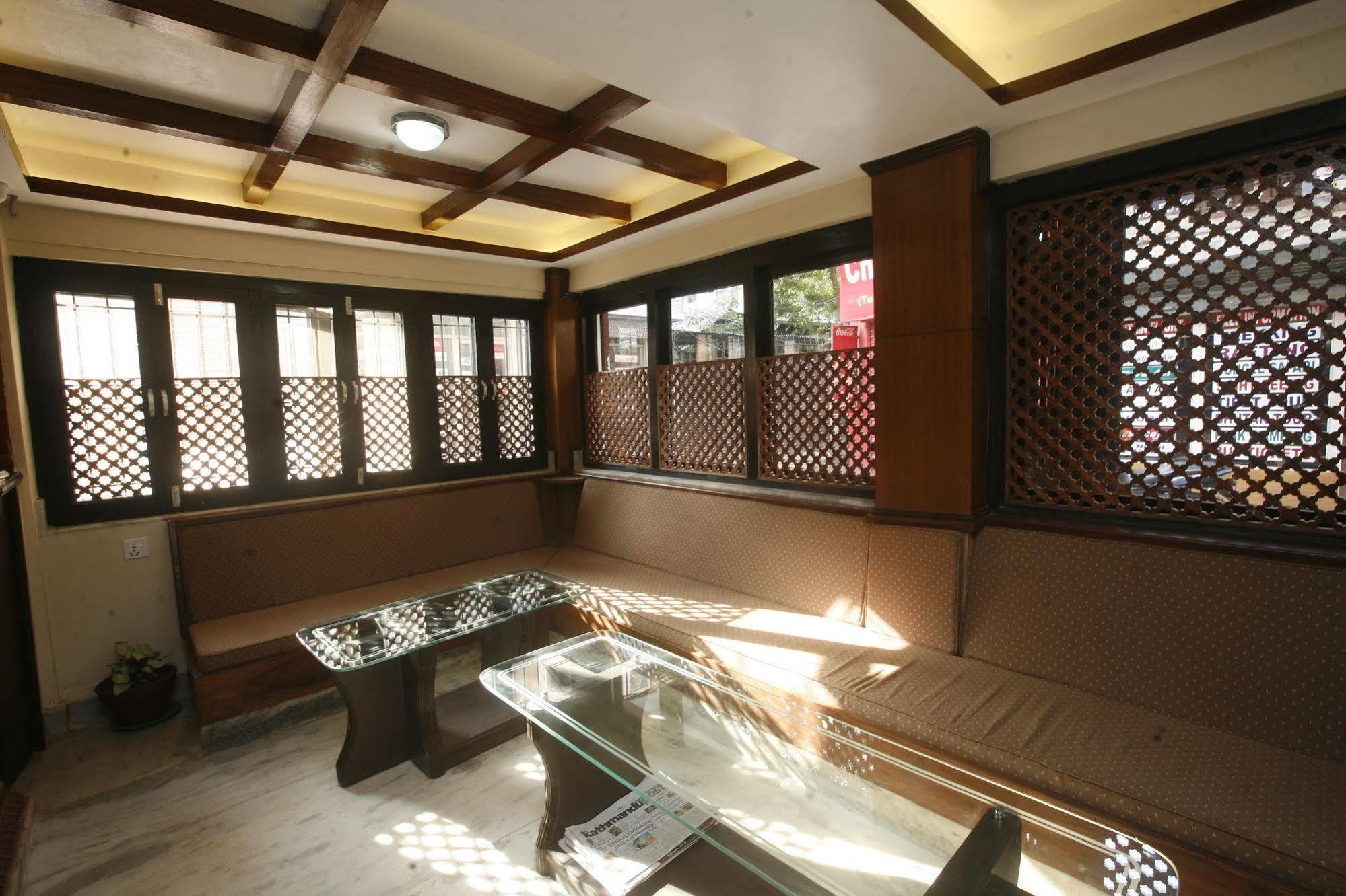 Hotel Bubo Himalaya Катманду Екстер'єр фото