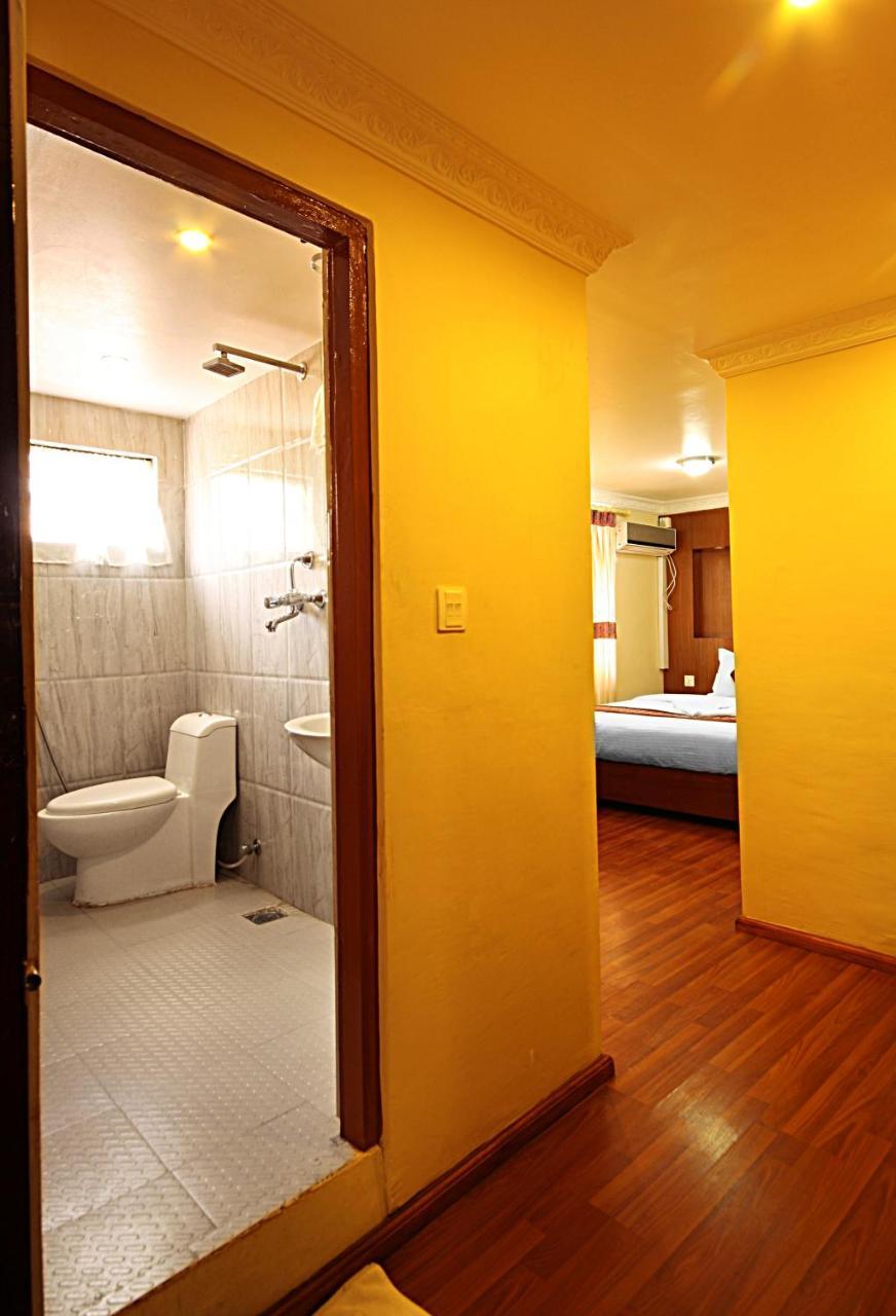 Hotel Bubo Himalaya Катманду Екстер'єр фото
